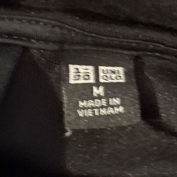 Uniqlo Women's Stretch Double Face Pullover Pleated Back Modal Black Size Medium - Picture 14 of 16